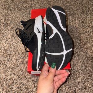 Nike presto size 5 womens